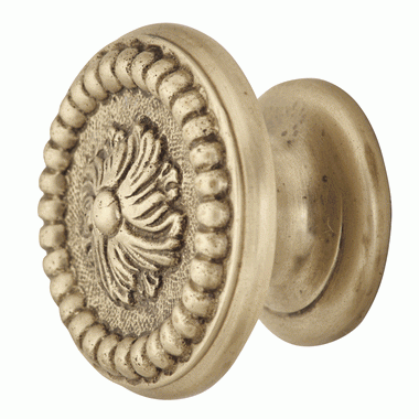 COPPER MOUNTAIN HARDWARE 1 1/2 Inch Solid Brass Beaded Cabinet Knob (Antique Brass Finish)