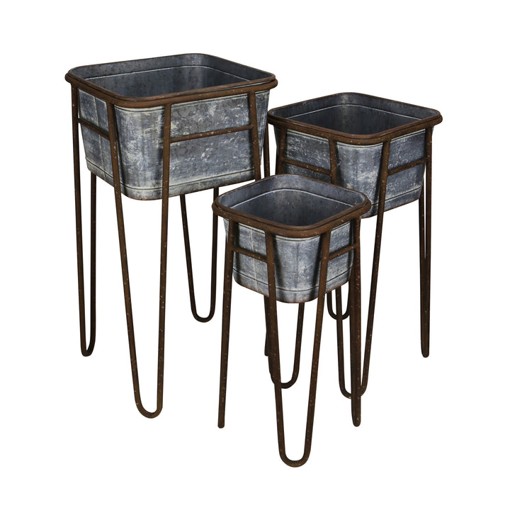 CHEUNGS Selene Set of 3 Galvanized Planters & Rustic Stands