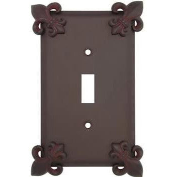 ANNE AT HOME Fleur-De-Lis Wall Plate (Rust Finish)