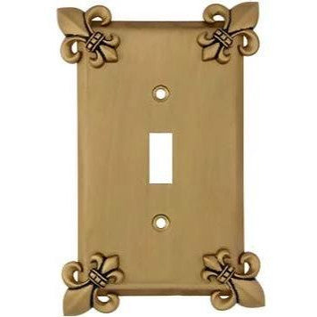 ANNE AT HOME Fleur De Lis Wall Plate (Antique Brass Gold Finish)