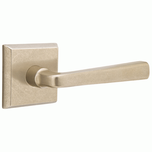 EMTEK Sandcast Cimarron Lever With Square Rosette