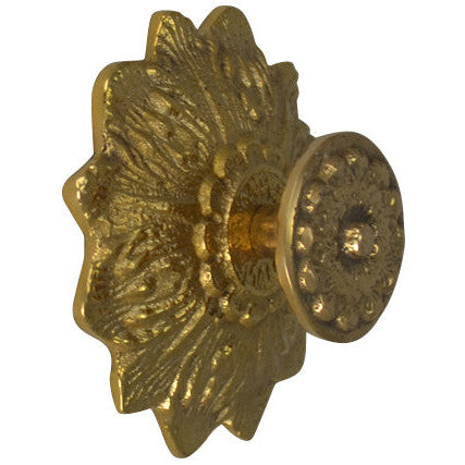 COPPER MOUNTAIN HARDWARE 2 2/5 Inch Solid Brass Victorian Sunflower Knob (Polished Brass Finish)