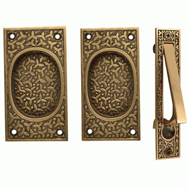 COPPER MOUNTAIN HARDWARE Rice Pattern Single Pocket Passage Style Door Set (Antique Brass Finish)